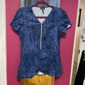 Jaanuu Size Small Denim Peplum Style Scrub Top with gold zipper.